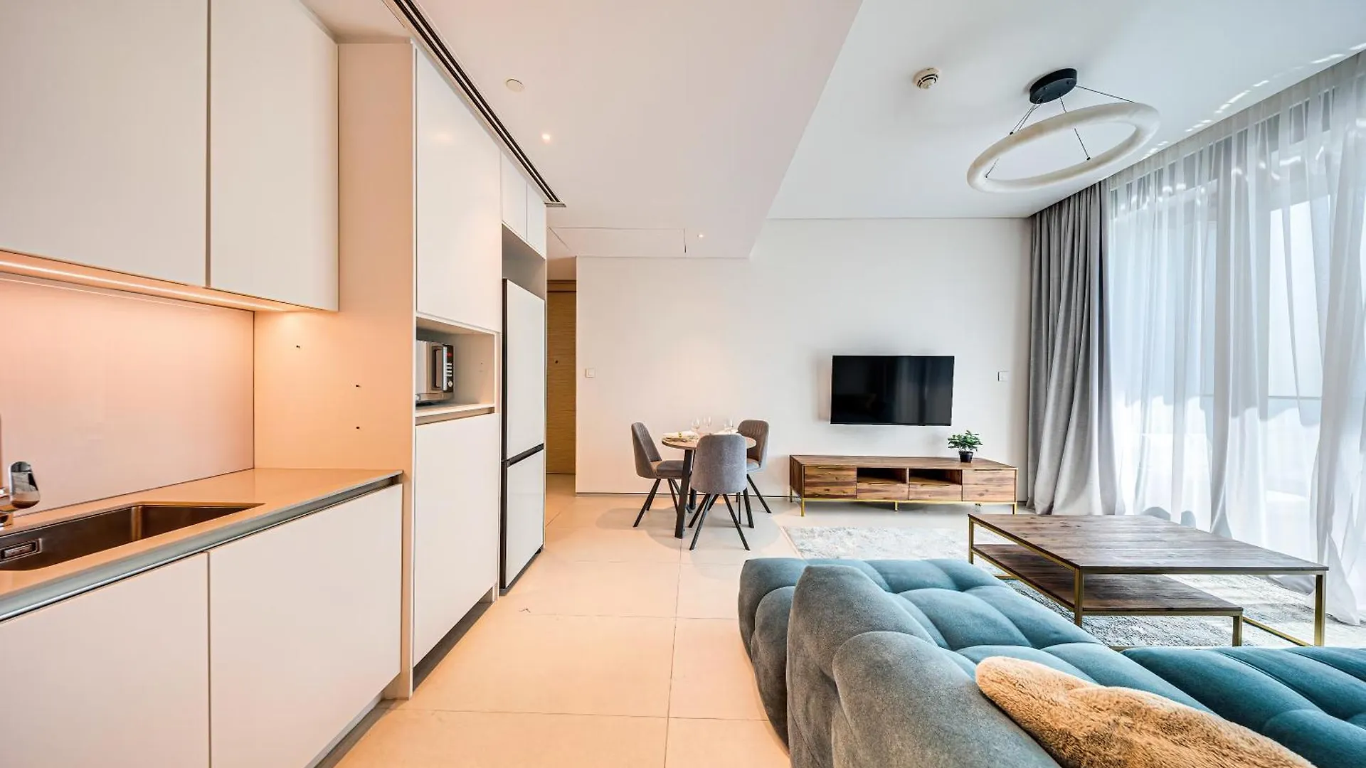 Stylish 1Br Apartment Is Address Beach Residence Dubái